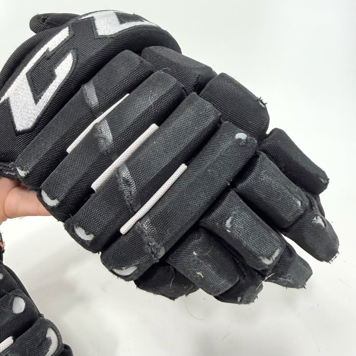 Used Black CCM Tacks 4R Lite Pro Gloves | 11" | AB400