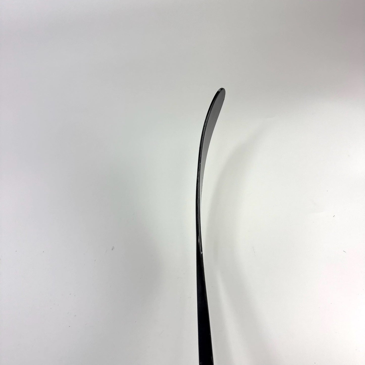 Used Left CCM Ribcor Trigger 8 Pro | 85 Flex P28 Curve Grip | F357