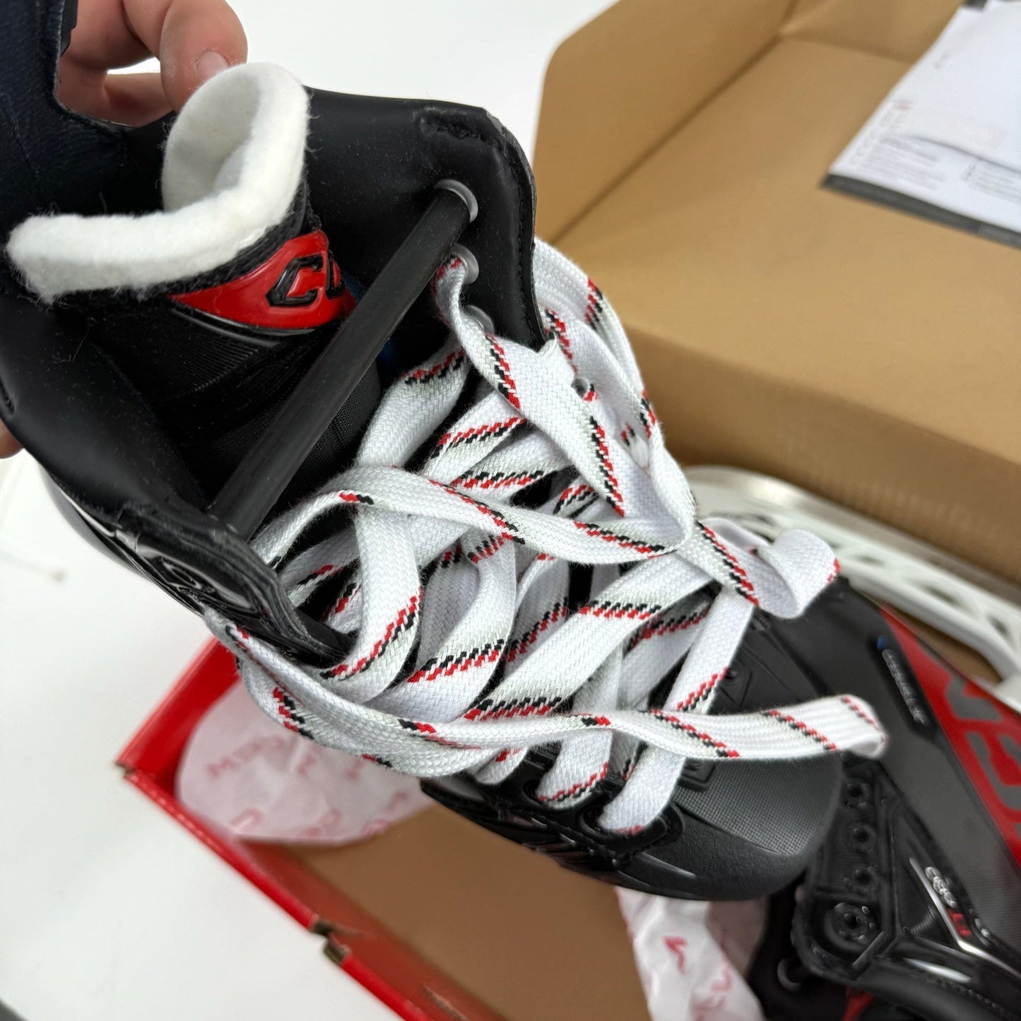 New CCM Jetspeed FT680 Skates | 4.5 Wide