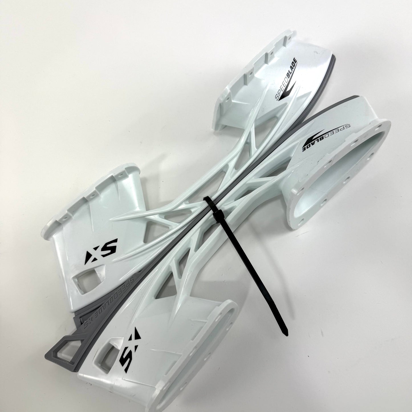 New Pair of CCM Speedblade XS Holders | 304MM | J537
