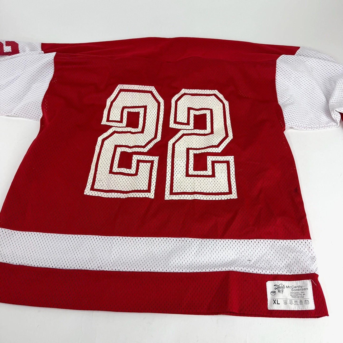 Used Red Mesh Practice Jersey | Team Wisconsin | Senior Large | B572 - Top Flight Hockey