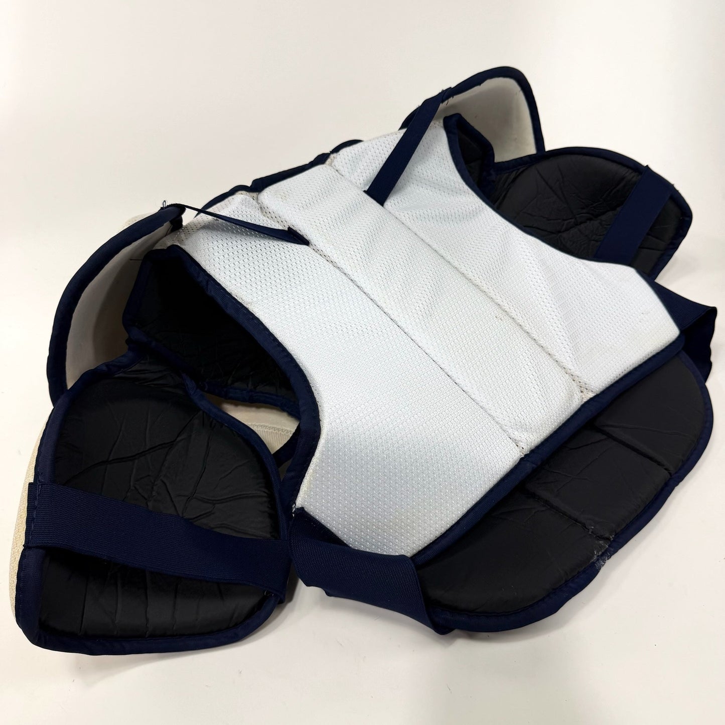 Lightly Used Jofa 8500 Shoulder Pads | Senior Large | AB871