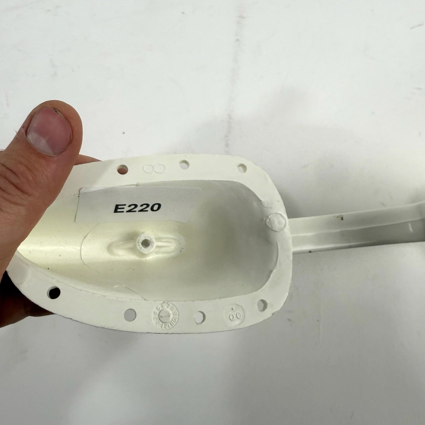 Used Tuuk Custom+ Holder | 272mm Left | E220
