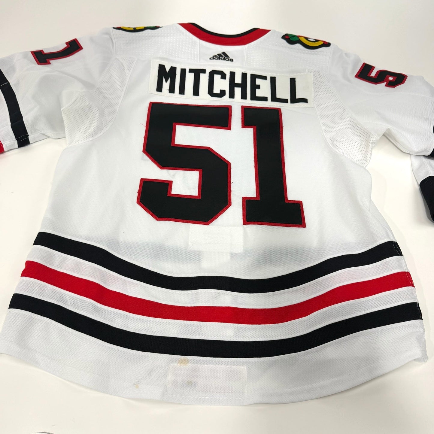 Ian Mitchell #51 Chicago Blackhawks Team Issued Jersey 2020-2021, Set 1 | 9990-7366