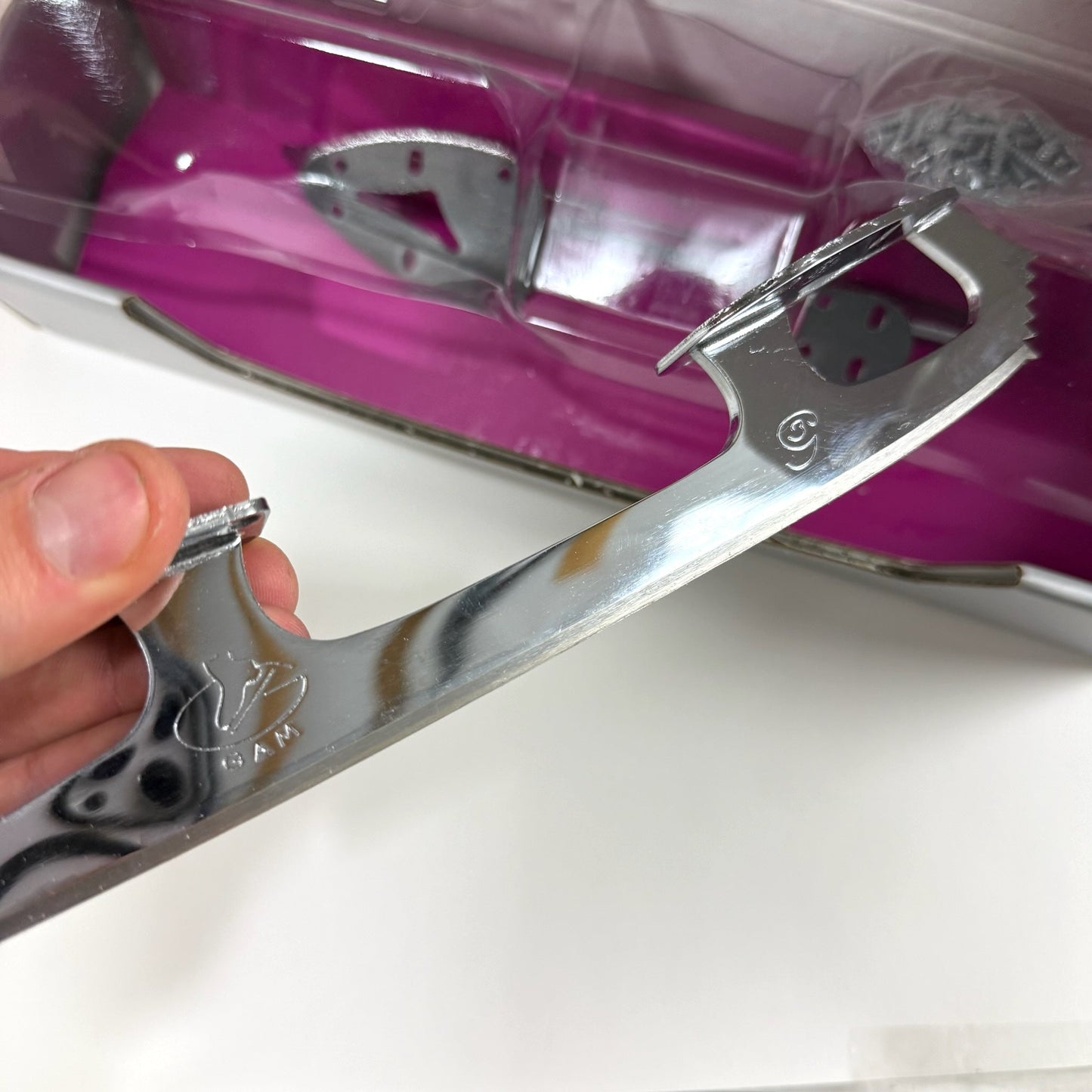 Brand New Figure Skate Step Steel Holders - SOLO / S03 / 7 1/2 - SKU#E342