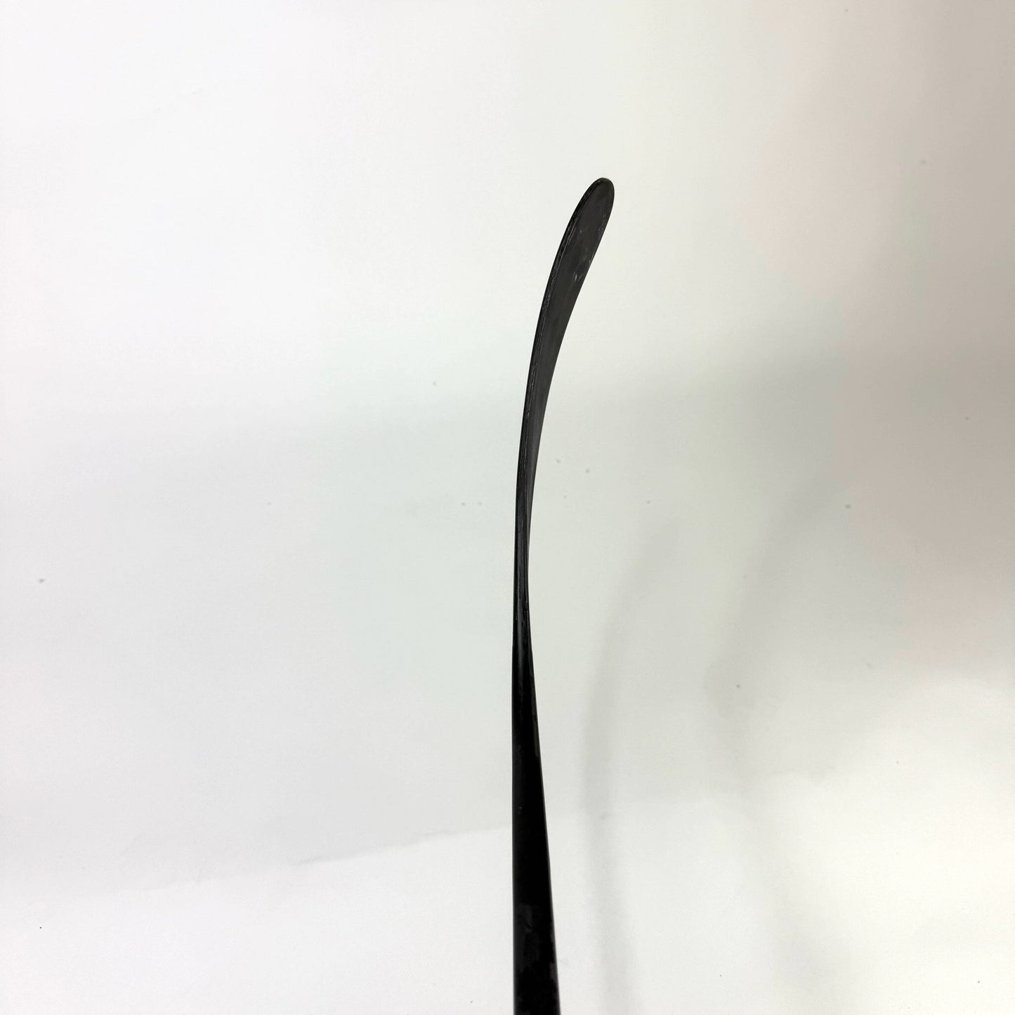 New Left CCM Ribcor Trigger 9 Pro | 85 Flex P28M Curve Grip | E607 - Top Flight Hockey