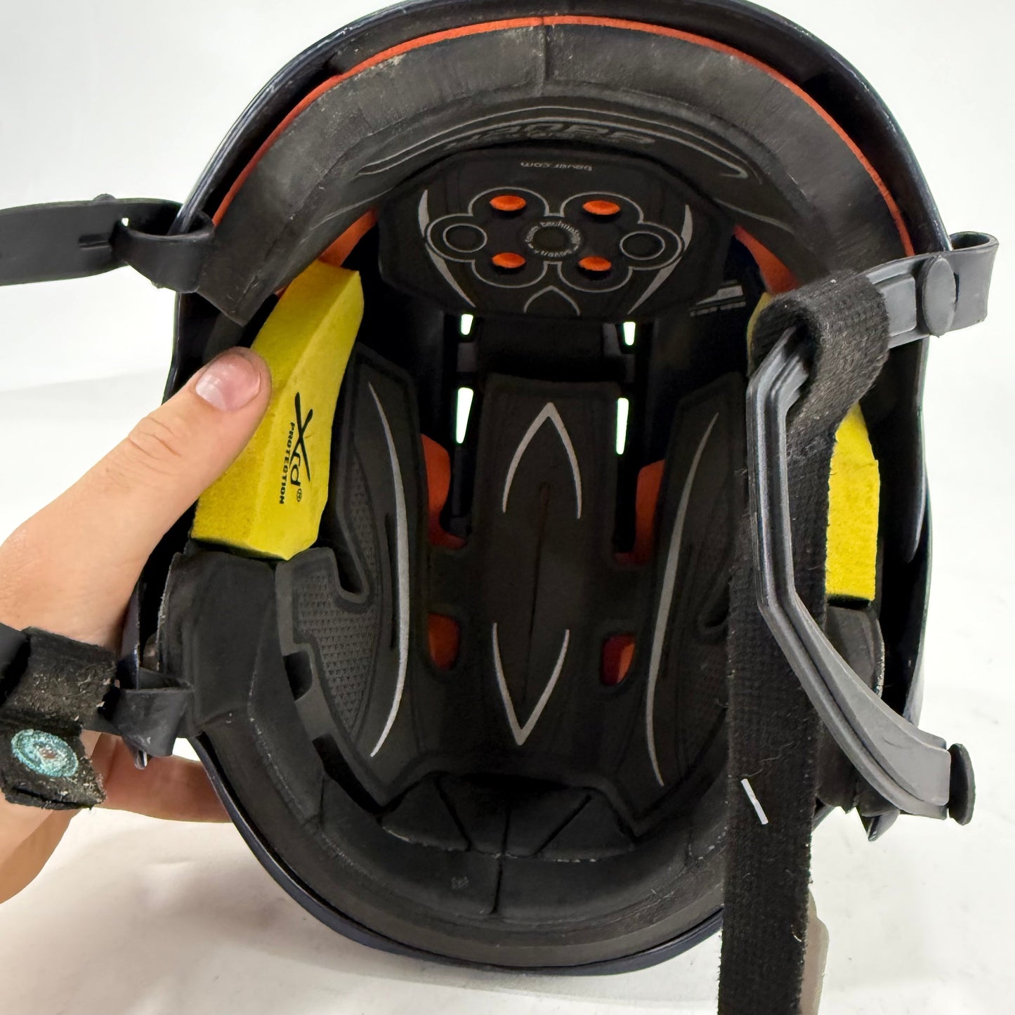 Used Navy Bauer Re-akt 75 Helmet | Small | E16