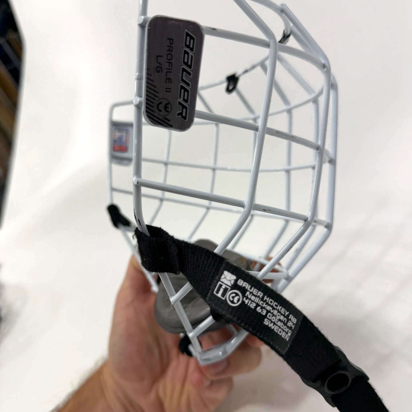 Used White Bauer Profile II Cage | Senior Large | J135