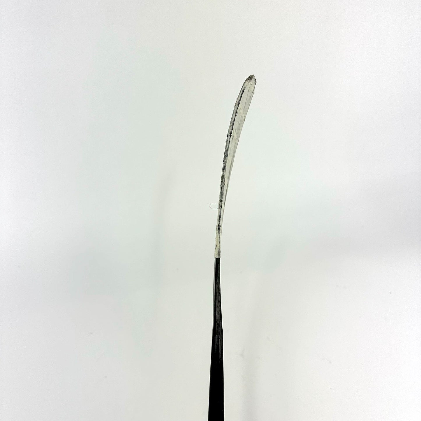 Used Left True Catalyst 9x3 | 95 Flex P19 Curve Grip | Carplad | K173 - Top Flight Hockey