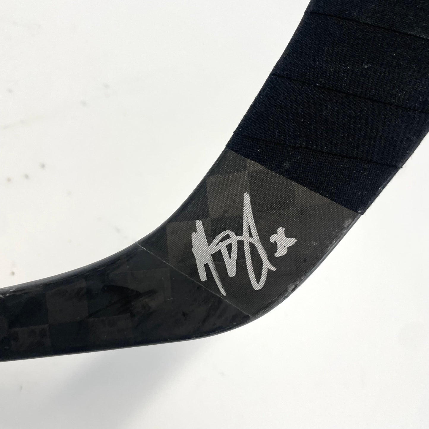 Maceachern | St Louis Blues | Used Left Handed CCM Ribcore Trigger 6 Pro P28 Curve 85 Flex Grip J269 - Top Flight Hockey