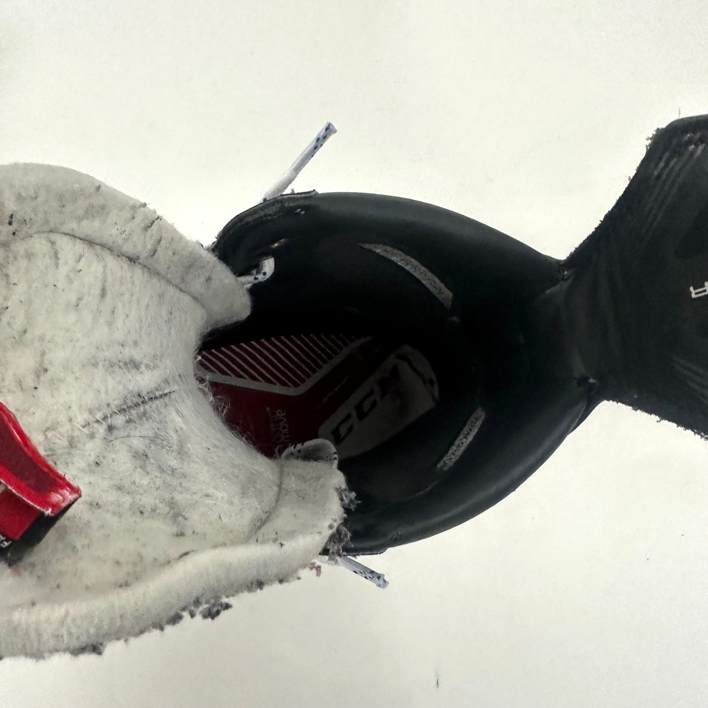 Used CCM 100K Pro Skates | Size 6 3/4 D | Q459