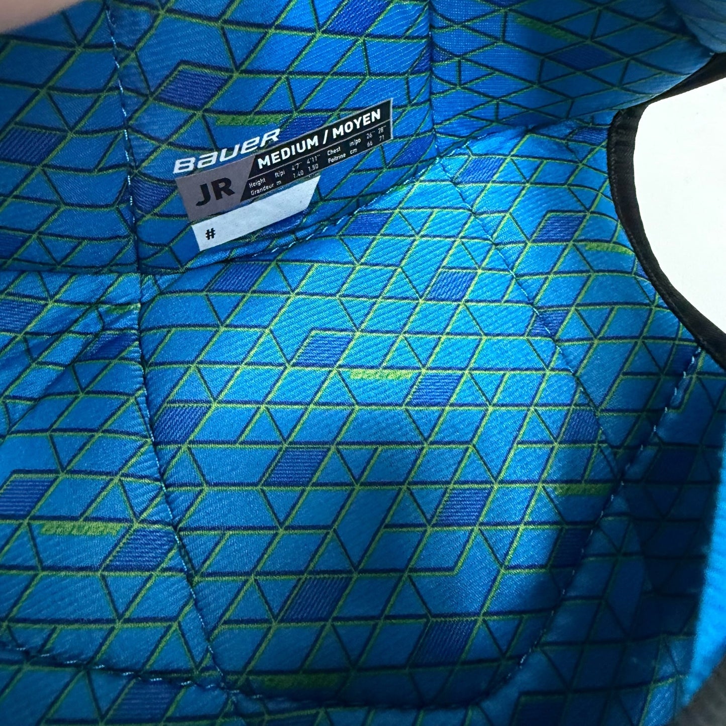 Used Bauer X Shoulder Pads | Junior Medium | AB688