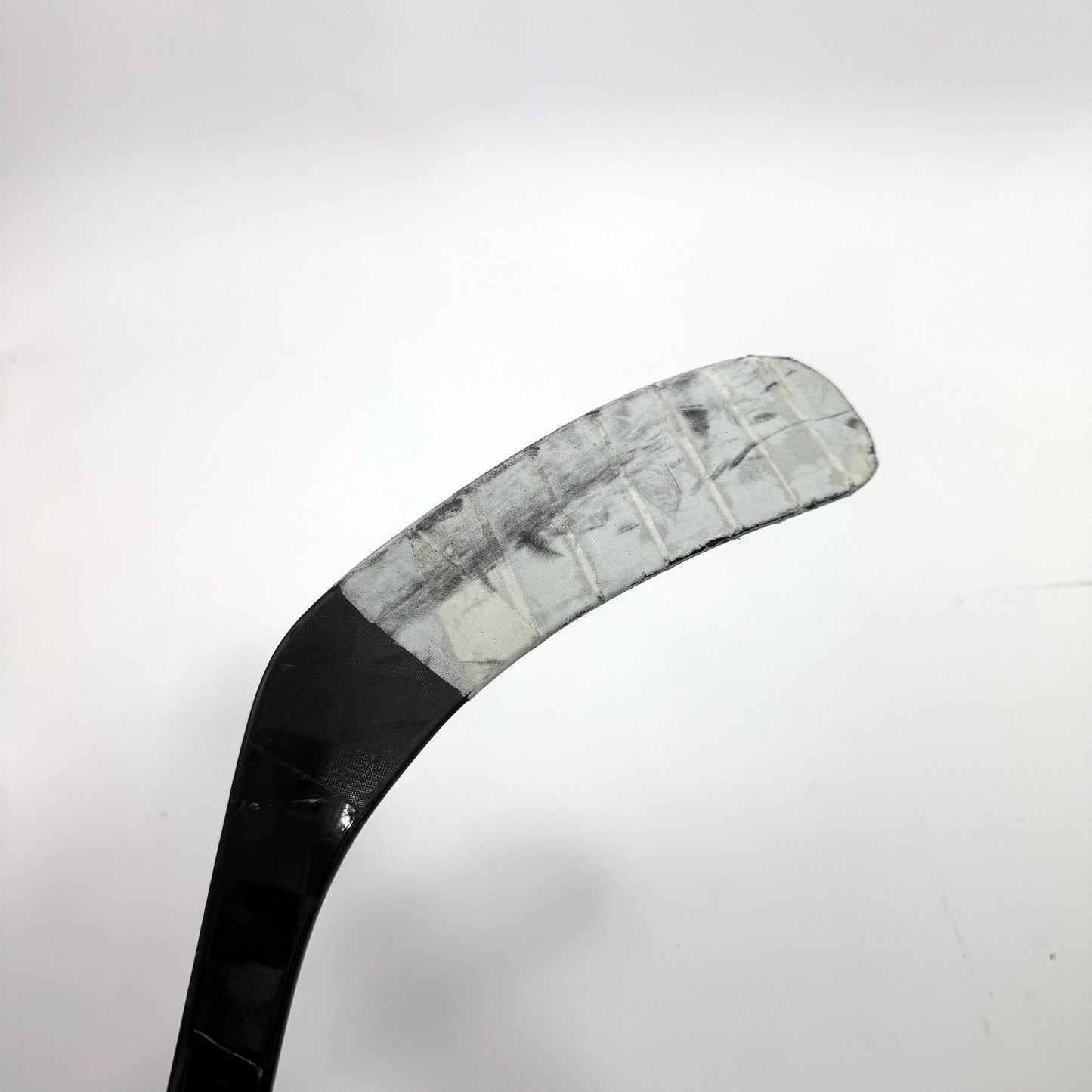 Used Left Warrior Covert QR6 Pro | 85 Flex w03 Curve Grip | Lukas Reichel | BH155