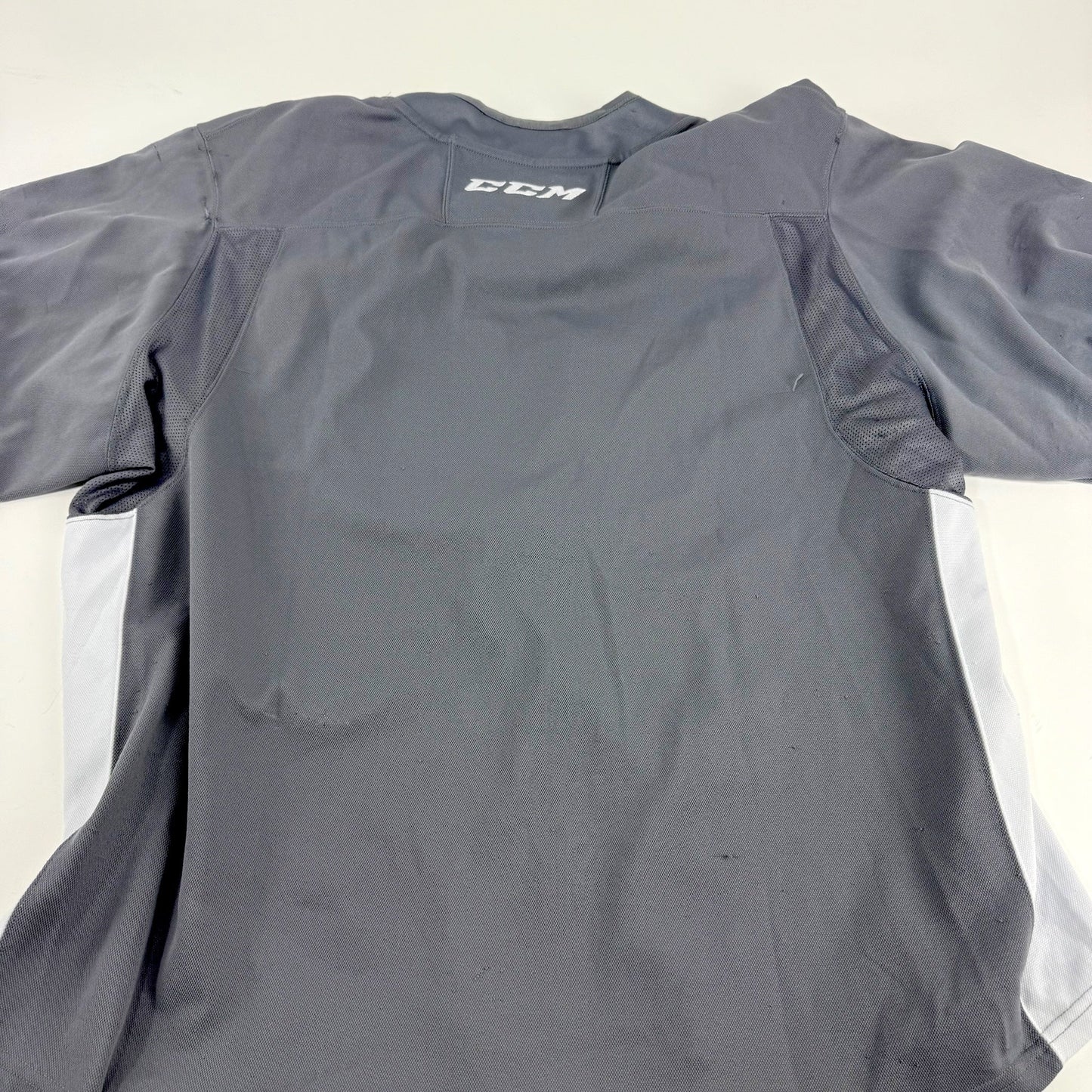 Used Grey Lindenwood CCM Practice Jersey | XL | E197 - Top Flight Hockey