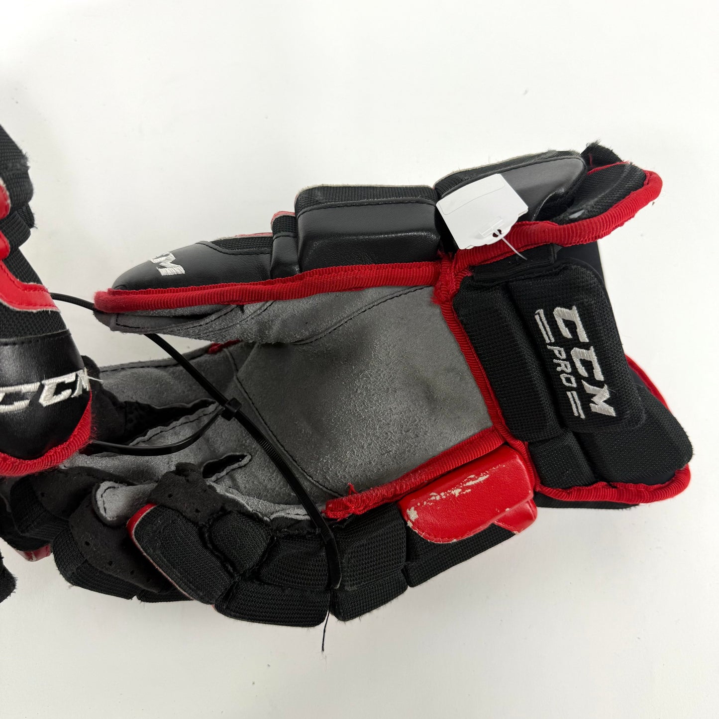 Used Blackhawks CCM HGCL Gloves 14" | L353