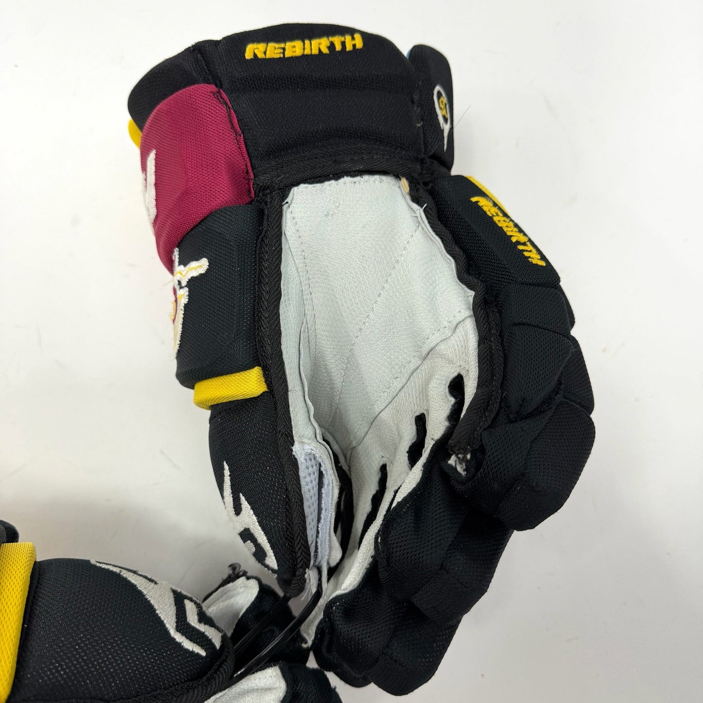 Used Black/Maroon/Yellow Rebirth Arise Gloves | Salisbury School | 15" | AB680