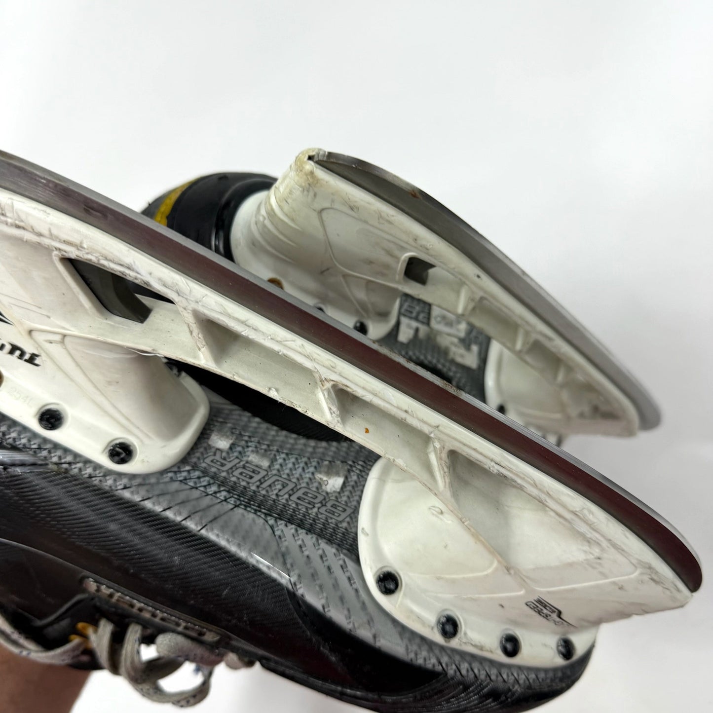Used Bauer Supreme 170 Skates | Size 6 D | AB490