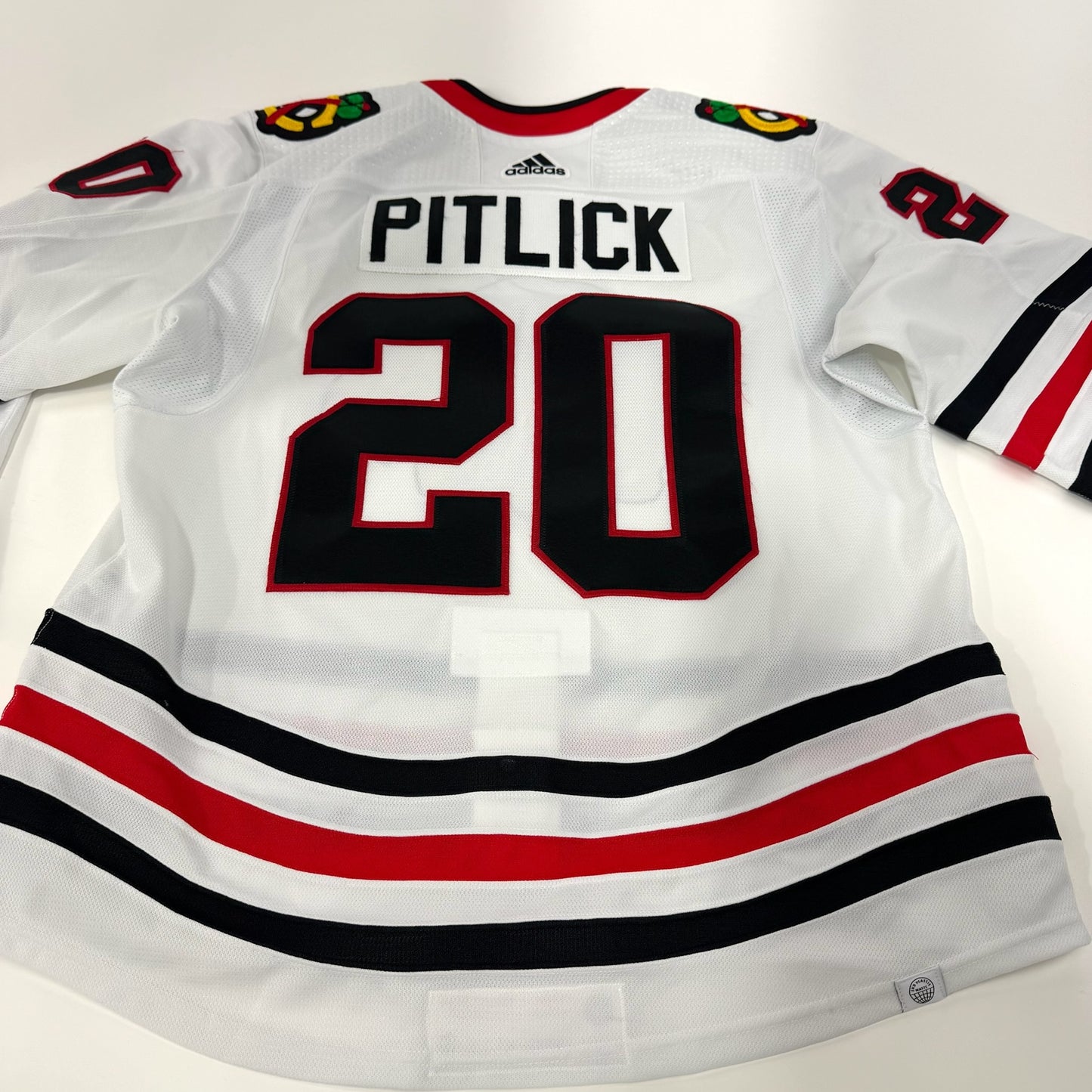 Rem Pitlick #20 Away Chicago Blackhawks Team Issued Jersey 2023-2024 | Size 56 | 5315-23761