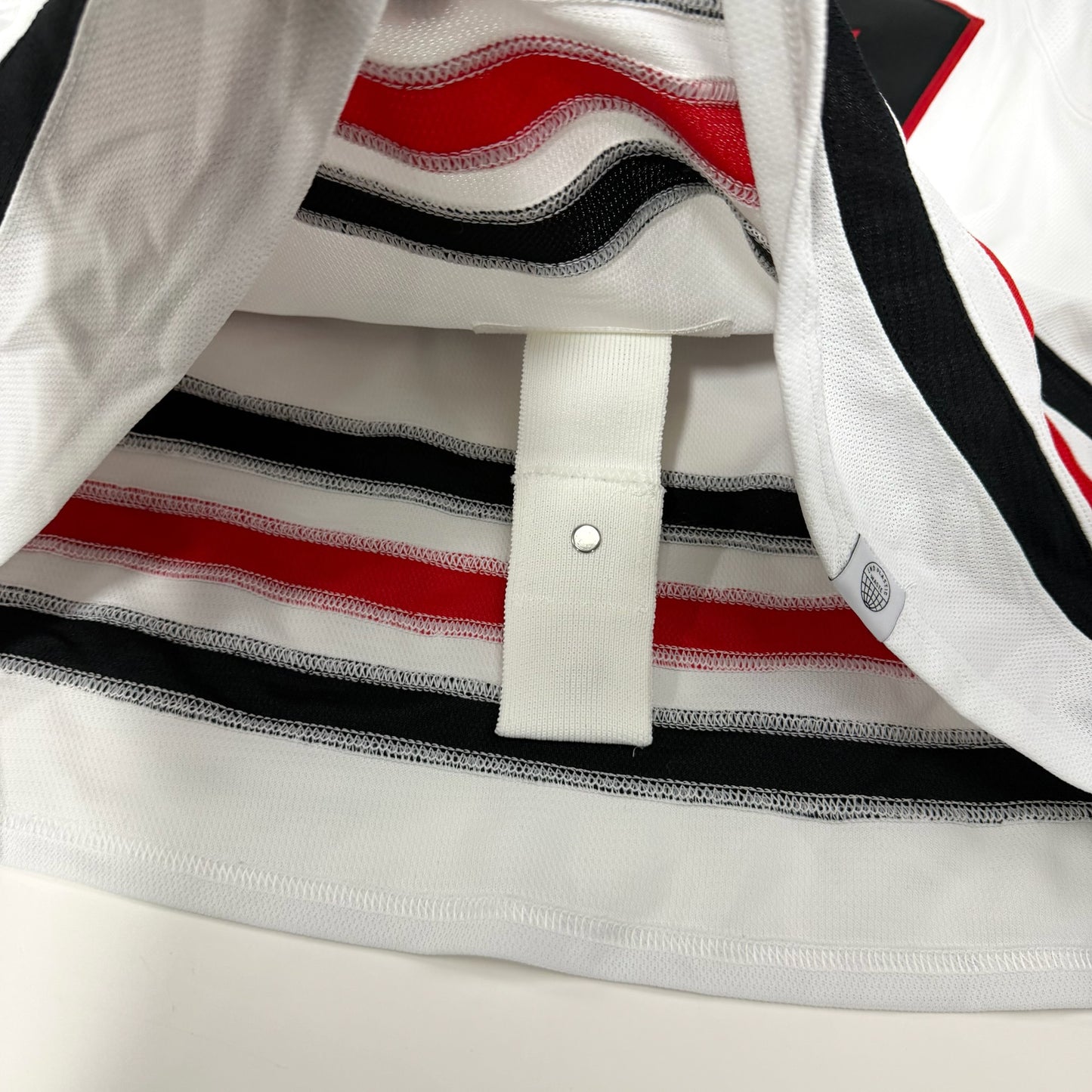 Lukas Reichel #27 Away Chicago Blackhawks Team Issued Jersey 2021-2022 | Size 56 | 25662