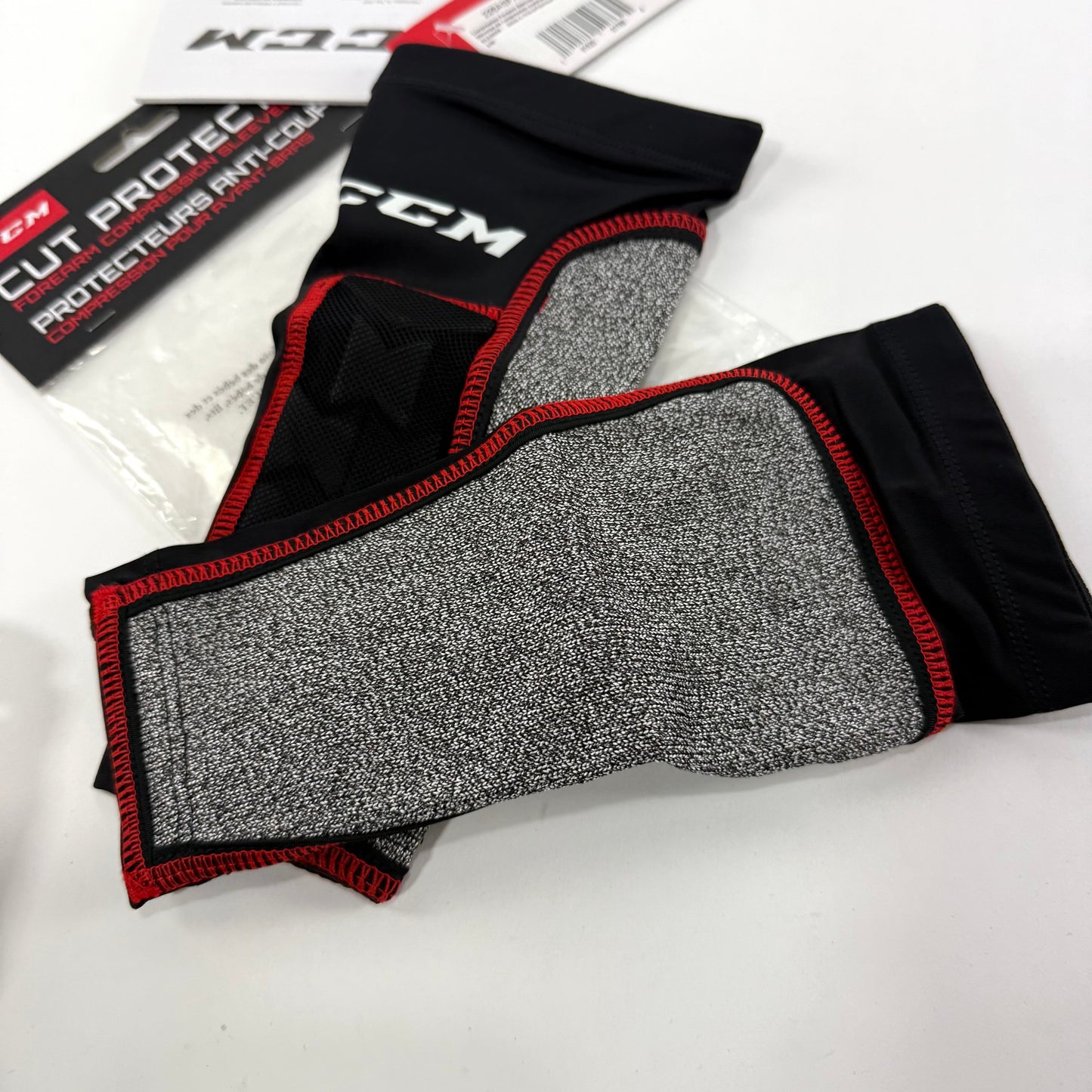 New Mens CCM Cut Resistant Forearm Sleeves - Pair | Senior S/M | #191520517694