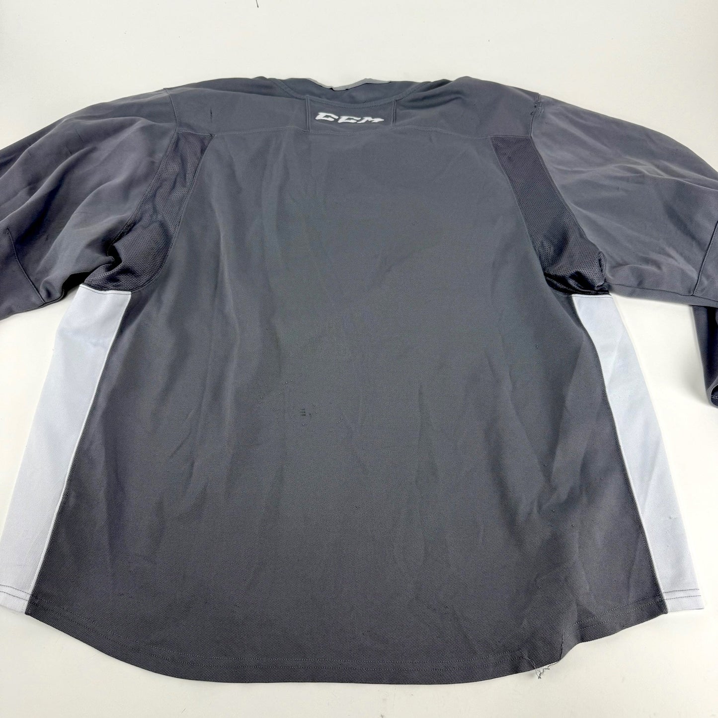 Used Grey Lindenwood CCM Practice Jersey | XL | E209 - Top Flight Hockey