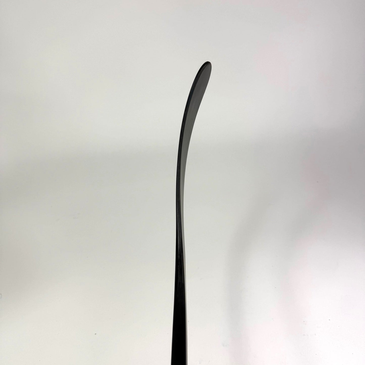 New Left CCM Tacks XF Ghost | 90 Flex P86 Curve Grip | Roman Josi | J464