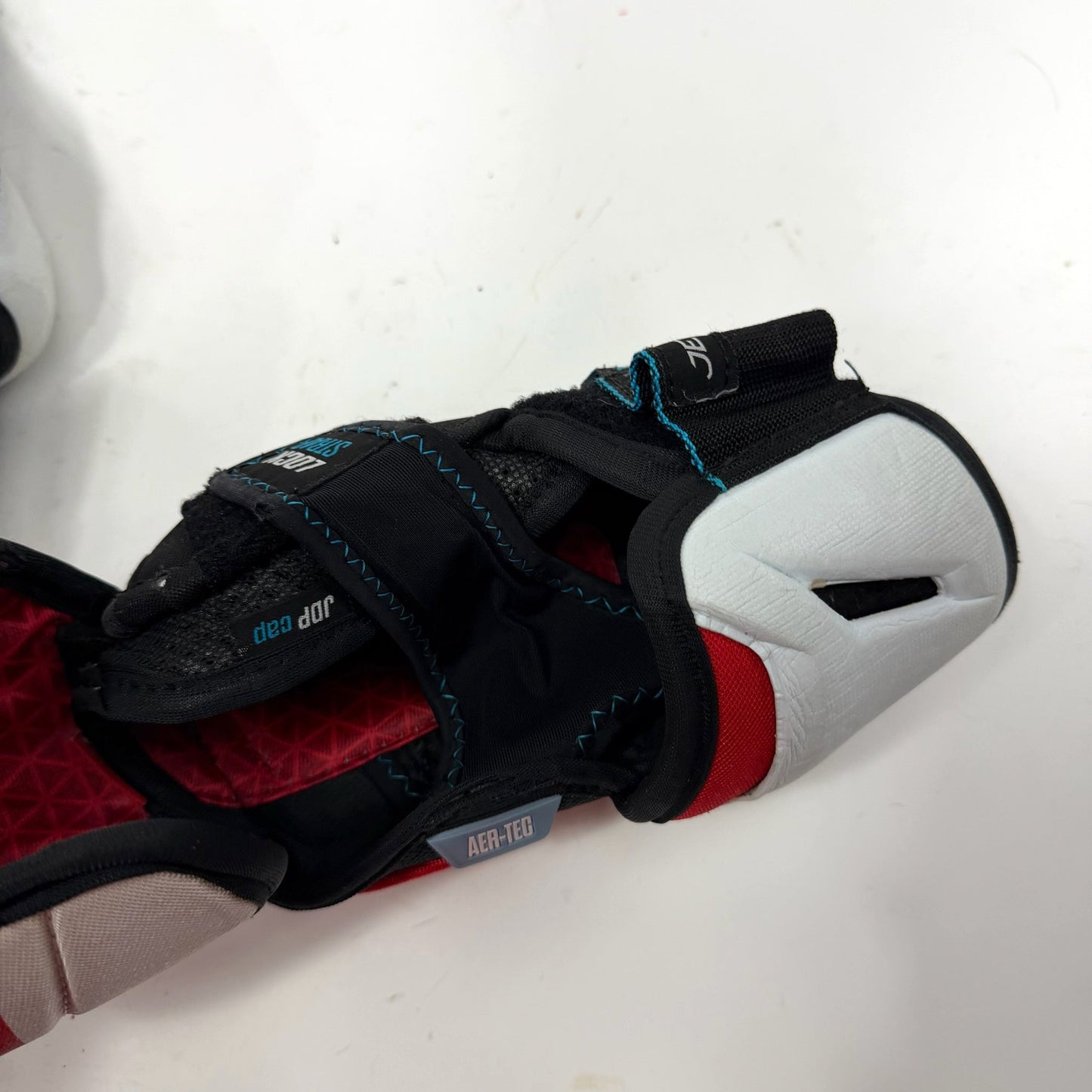Used CCM Jetspeed FT6 Elbow Pads | Senior Medium | AB519