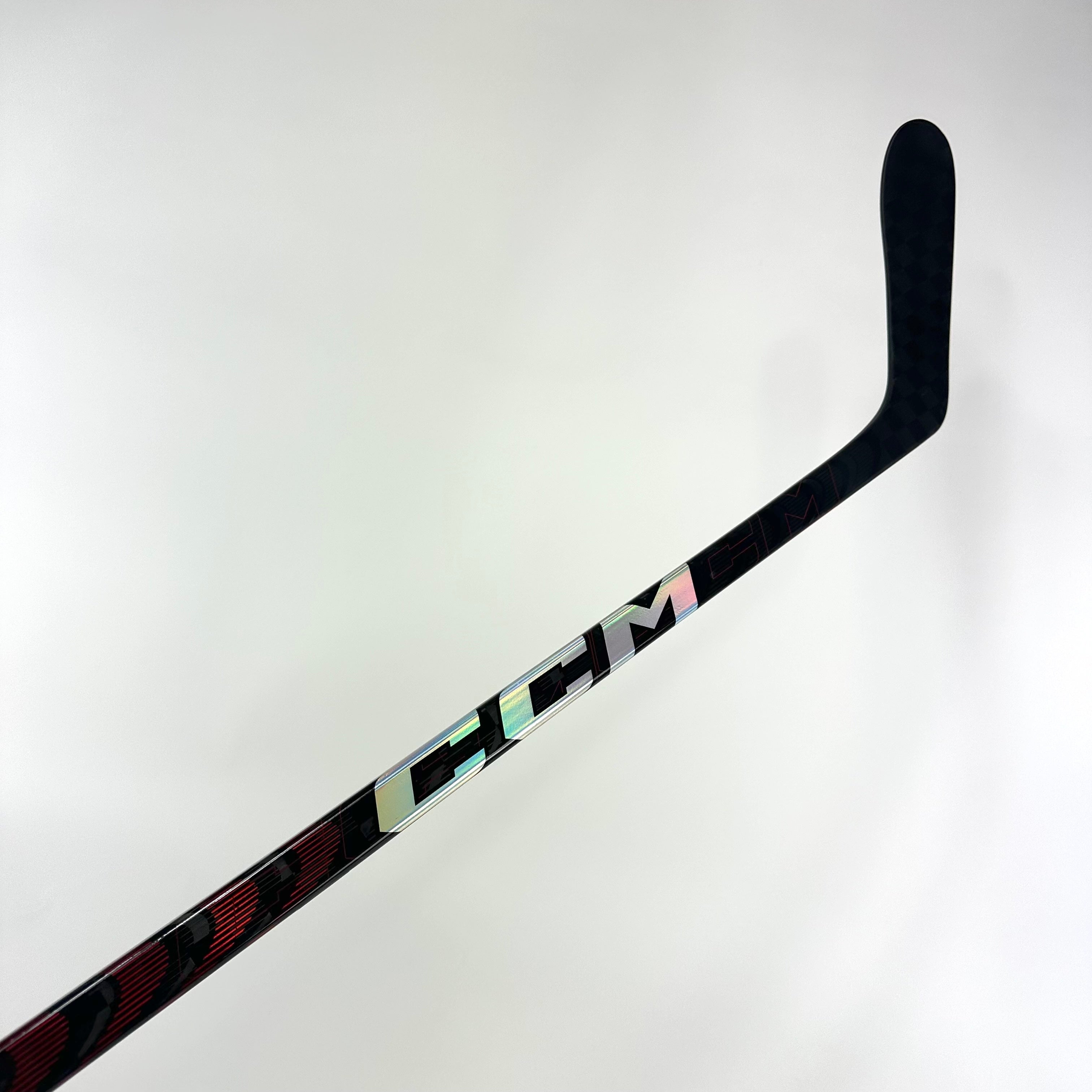 New Left CCM Jetspeed FT5 Pro | P28 Curve 60 Flex Grip | M378