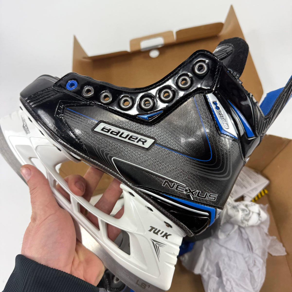 New Bauer Nexus 2900 Skates | 5 D - Top Flight Hockey