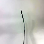 New Full Right Warrior Ritual V2PRO+ Goalie Stick | 26" Paddle P31 Curve | K52.5 - Top Flight Hockey