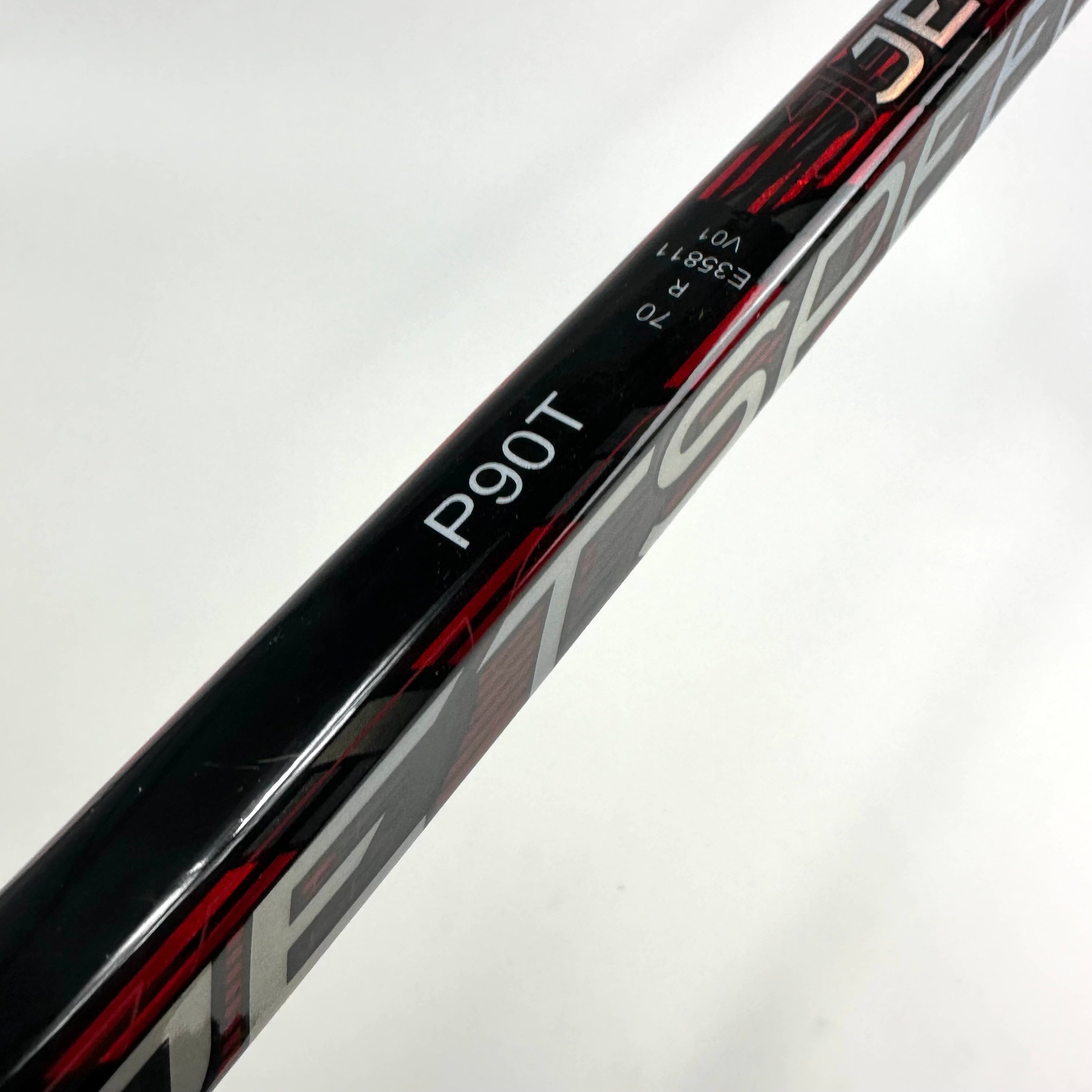 New Left CCM Jetspeed FT5 Pro | P90t Curve 70 Flex Grip | M372