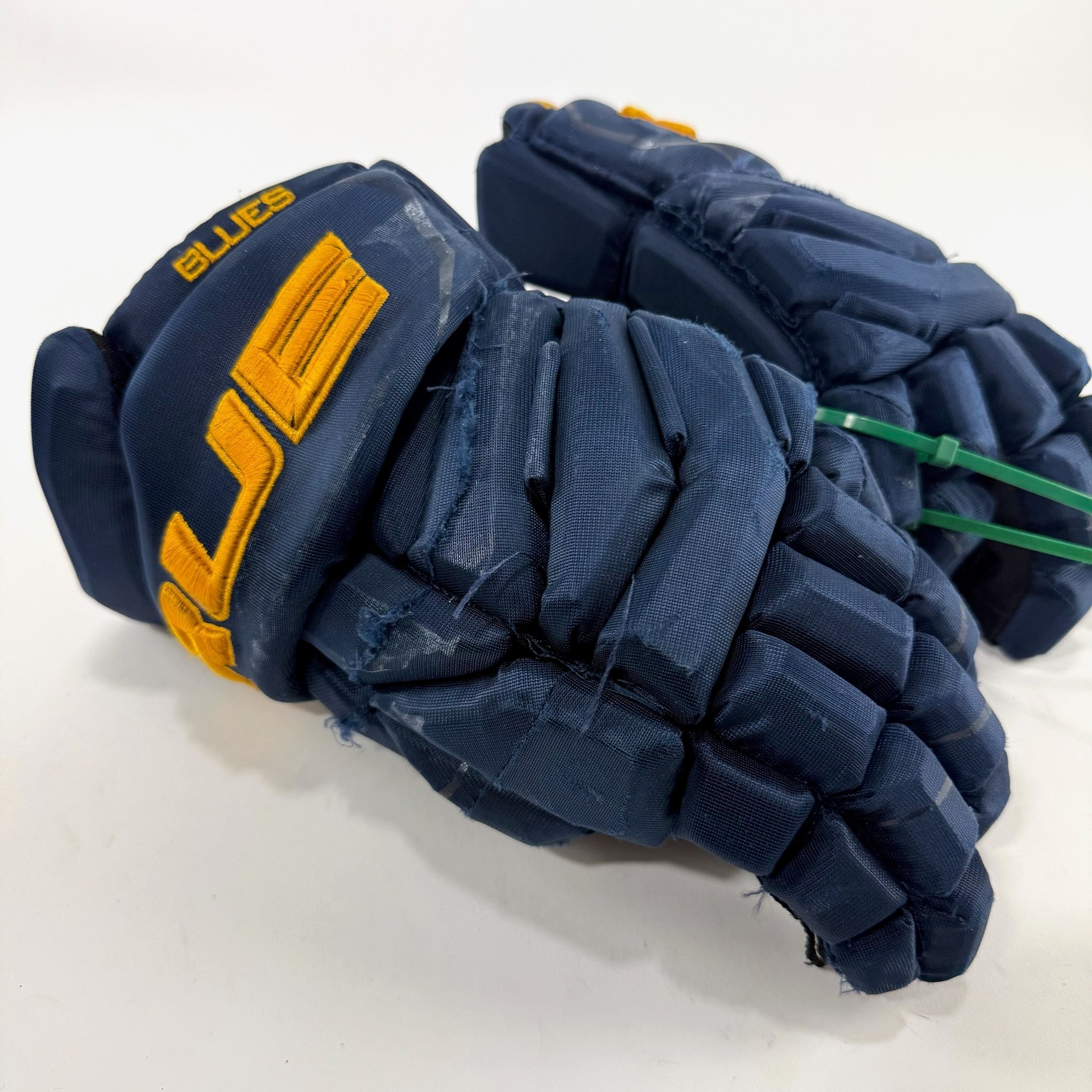 Used Navy STL Blues True Catalyst 9x Gloves | 14" | D164 - Top Flight Hockey