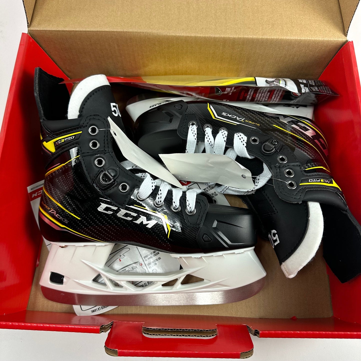 New CCM Super Tacks AS3 Pro Skates | Size 6.5 D | M247 - Top Flight Hockey