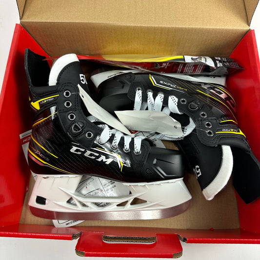 New CCM Super Tacks AS3 Pro Skates | Size 6.5 D | M247 - Top Flight Hockey