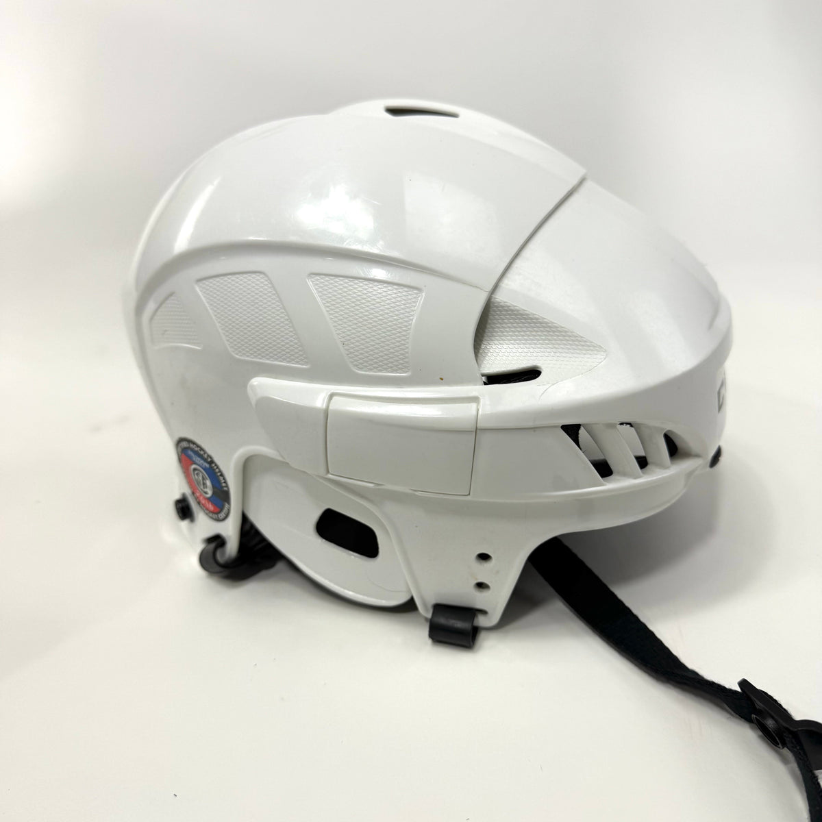 Used White CCM FL40 Helmet | Senior Medium | AB224