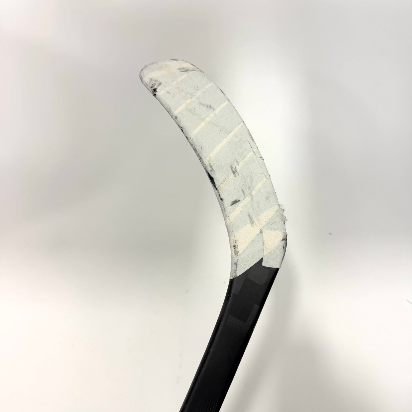 Used Right CCM Tacks XF Ghost | 85 Flex P92 Curve Grip | AB949
