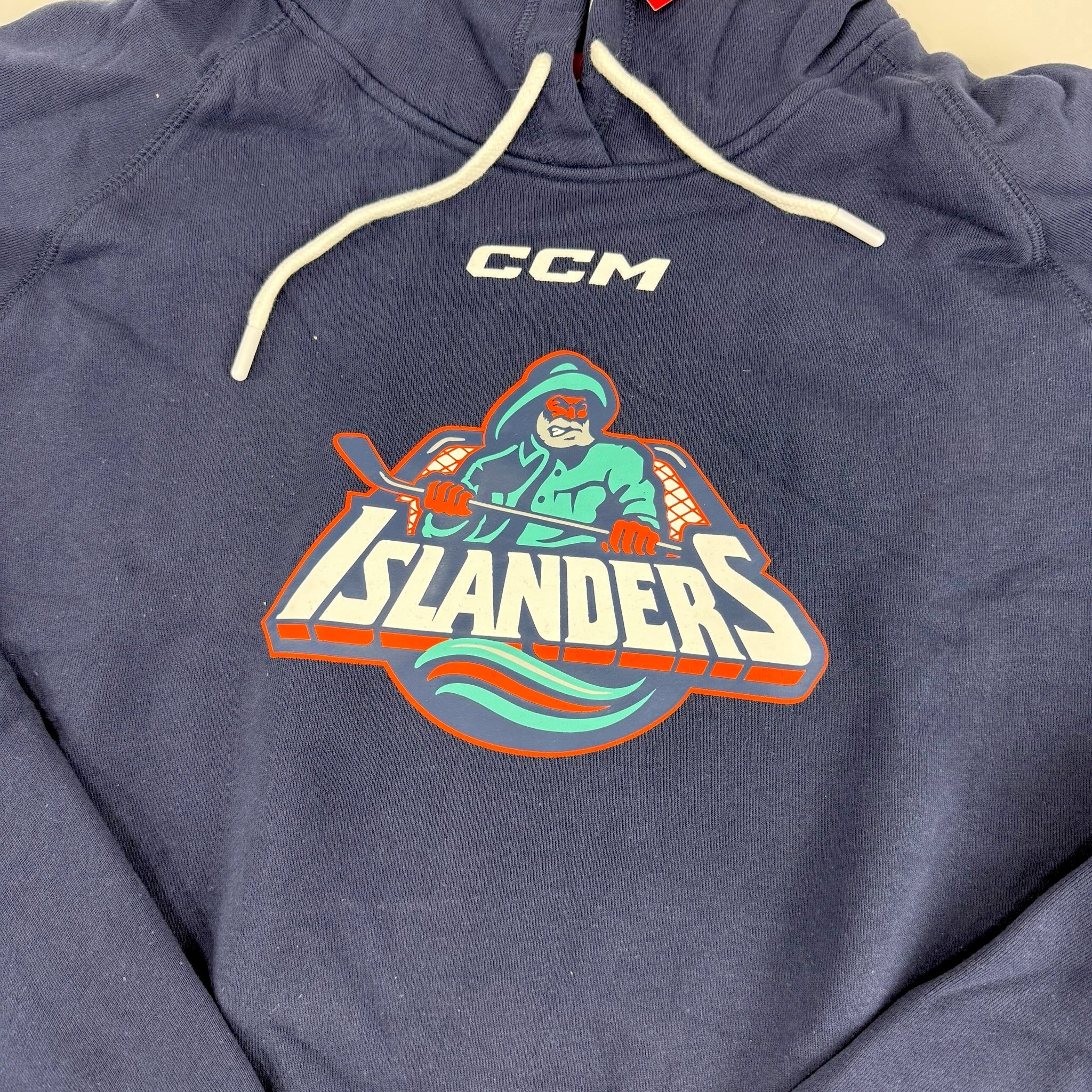 New CCM New York Islanders Pullover Hoodie | Senior XXL | #191520573416 - Top Flight Hockey