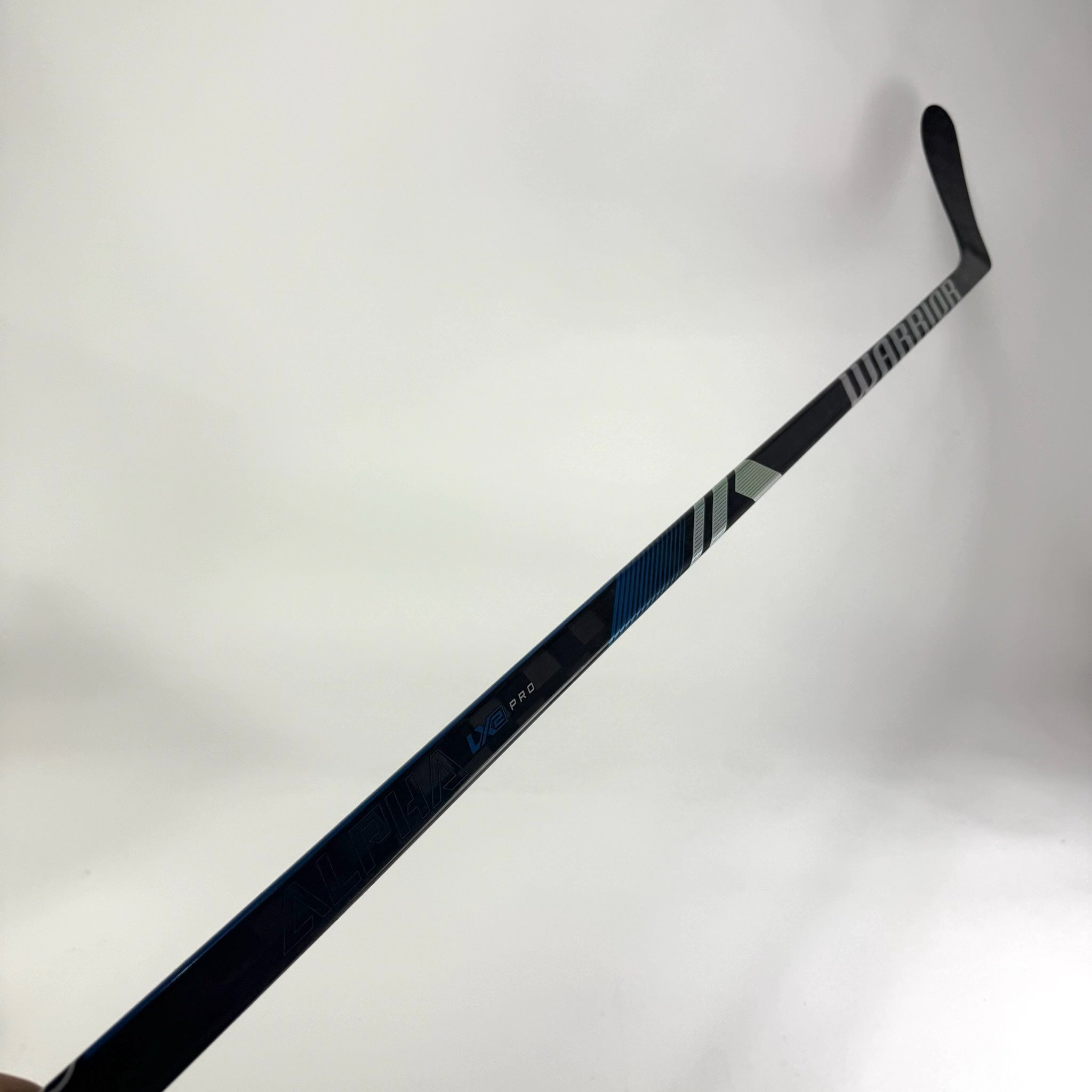 Used Left Blue Warrior Alpha LX2 Pro | 75 Flex P28 Curve Grip | CC439 - Top Flight Hockey