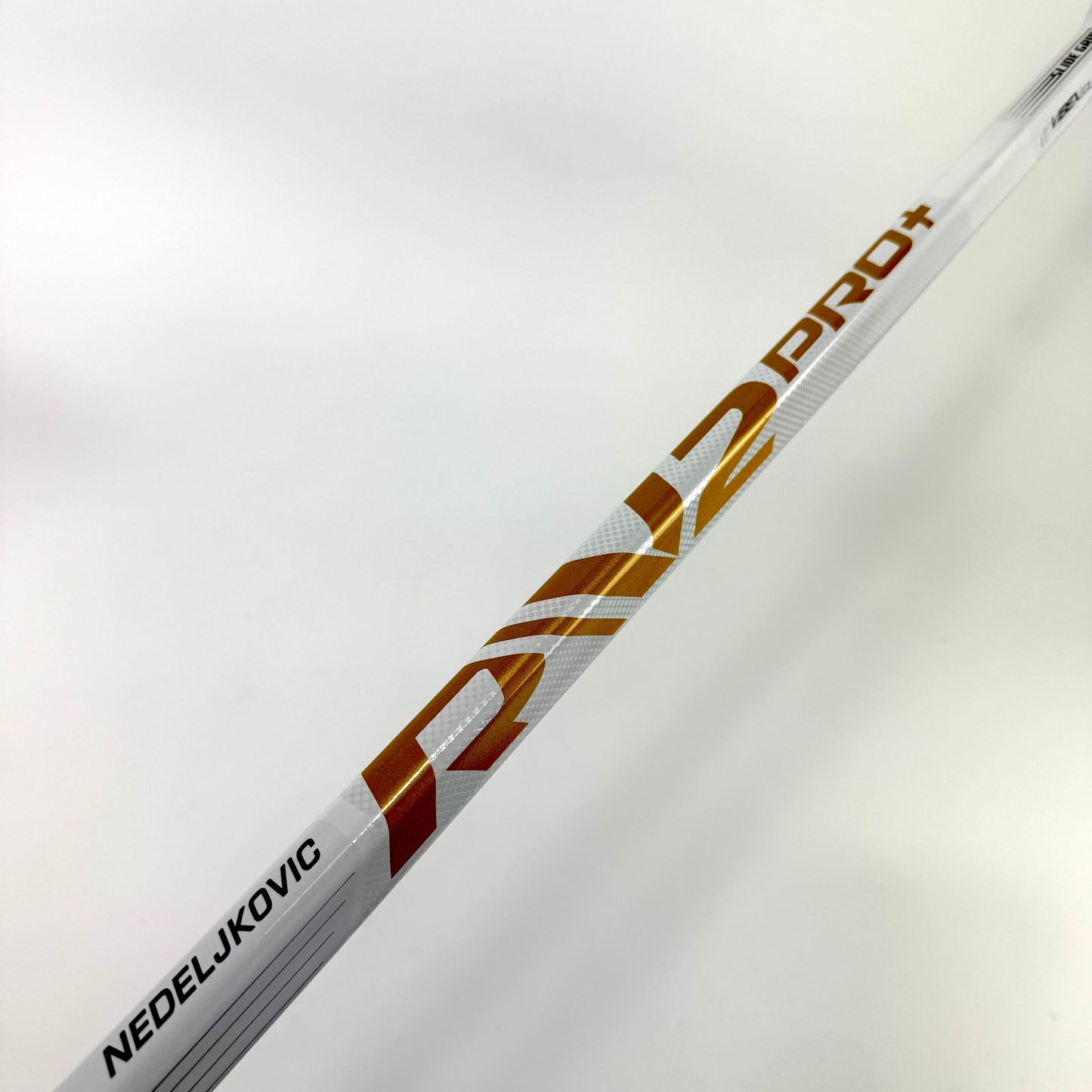 New Gold Regular Warrior Ritual V2 Pro+ | P34 (Wedge) Curve 25" | Nedeljkovic | U67