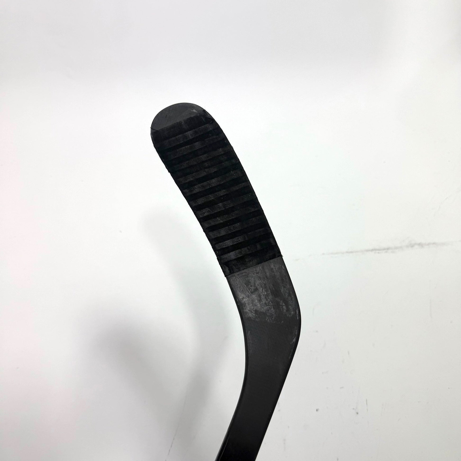 Used Left Warrior Dynasty AX1ST | 95 Flex P92 Curve Grip | Butler | BH236 - Top Flight Hockey
