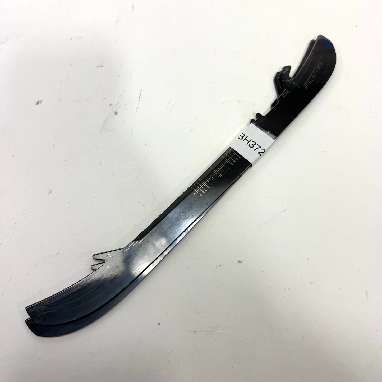 Used Bauer Fly-Ti Steel | 272mm | Chicago Blackhawks Connor Bedard #98 | BH372