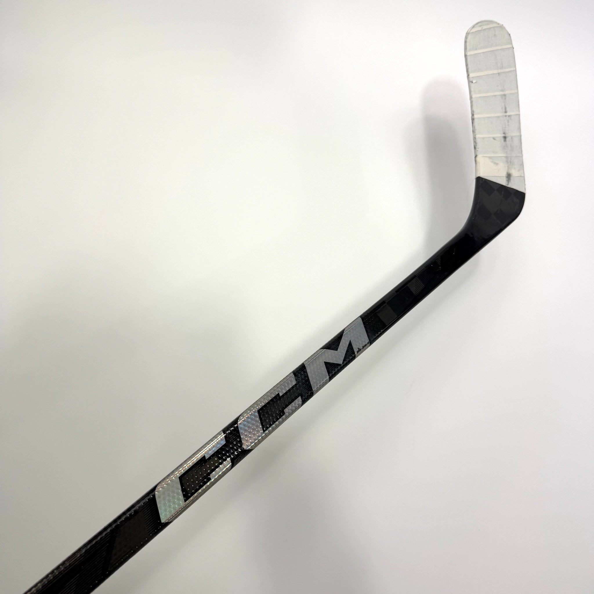 Used Left Black CCM Jetspeed FT7 Pro | 80 Flex P90TM Curve Grip | BH417 - Top Flight Hockey