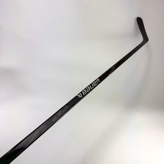 New Left Black Bauer Vapor Flylite | 107 Flex P92M Curve Grip | J764 - Top Flight Hockey