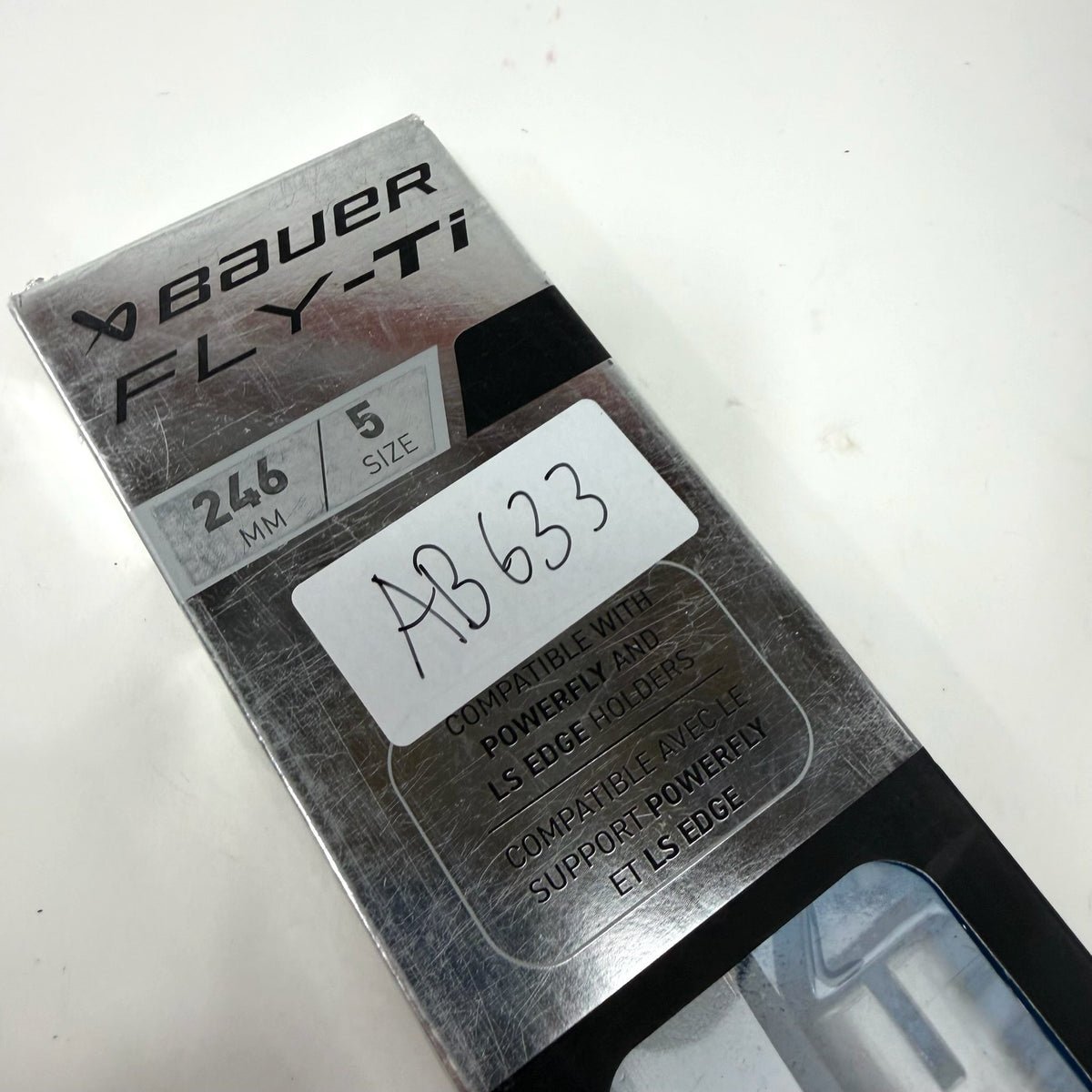 New In Package Bauer Fly-ti Steel | 246mm | AB633
