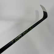 Used Right CCM Ribcor Reckoner | 80 Flex Heel Curve Grip | Bergeron | G440