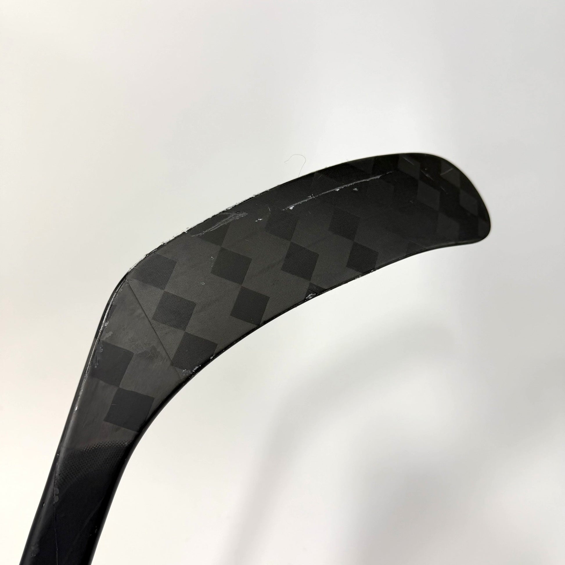 Used Left Black CCM Jetspeed FT8 Pro | 75 Flex P92M Curve Grip | AB980 - Top Flight Hockey