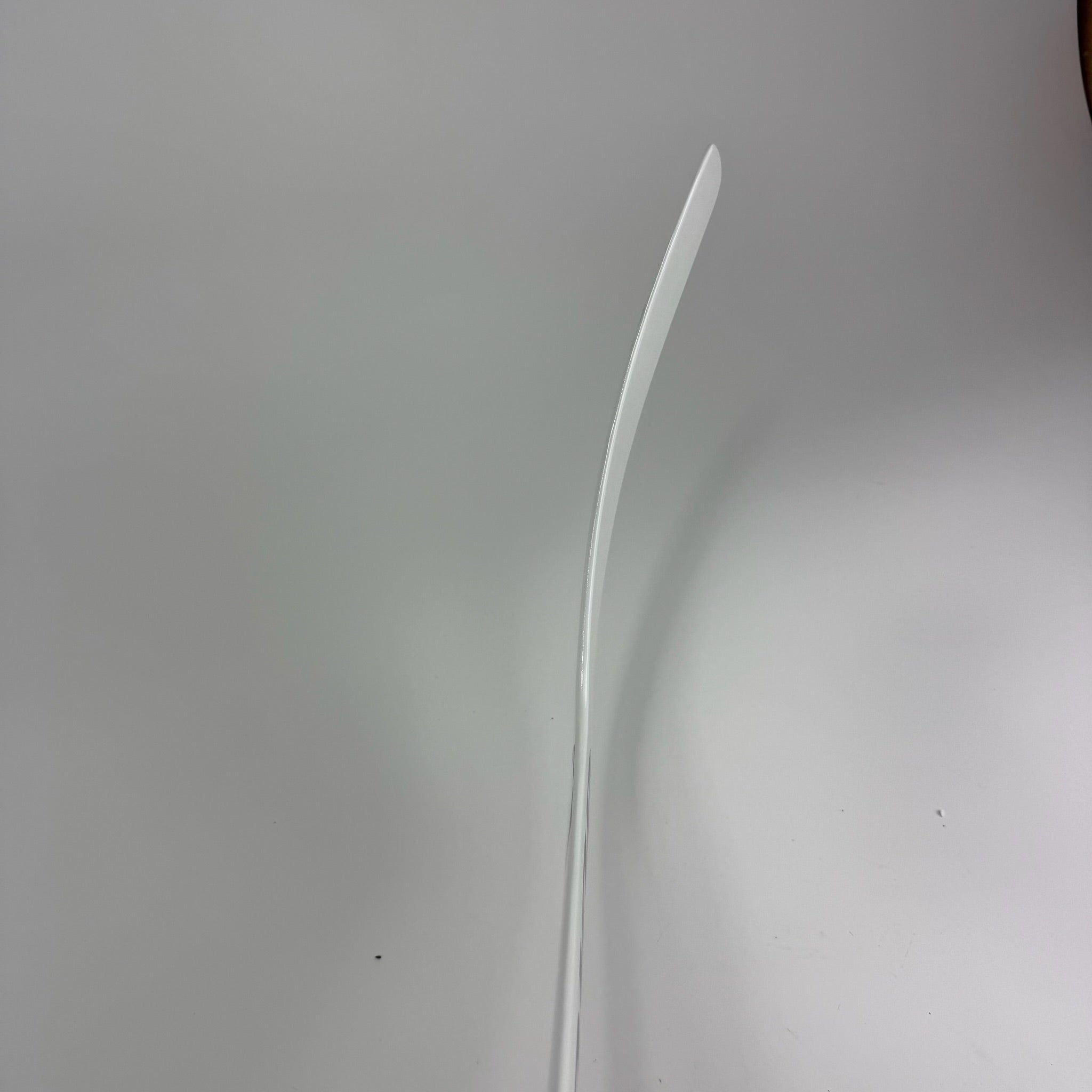 New Regular White and Navy Warrior Ritual V4 | 26" Paddle W31 Curve | Reidler | J789 - Top Flight Hockey