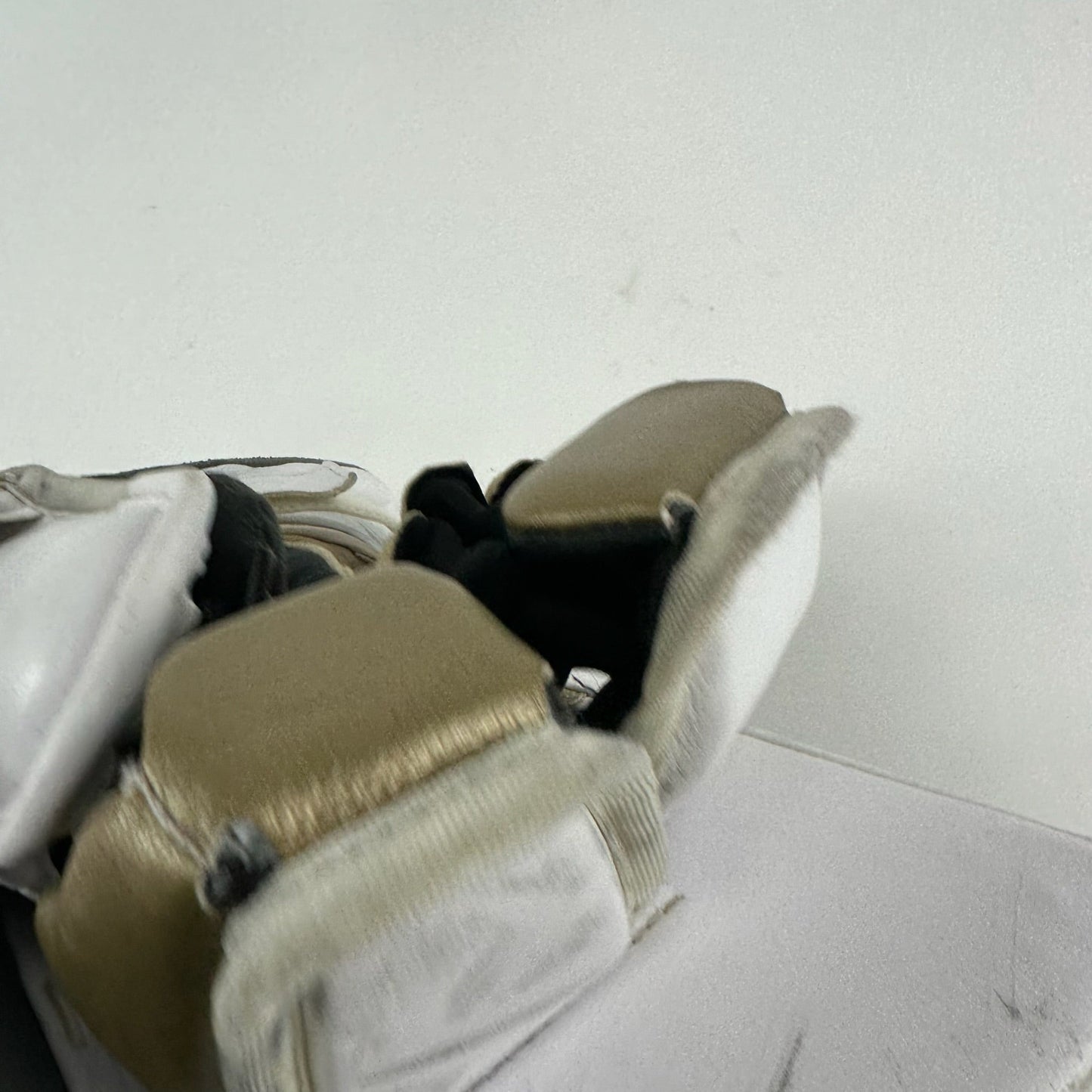 Used Vegas Knights White and Gold Bauer Supreme Mach Blocker | Patera | Regular - Top Flight Hockey