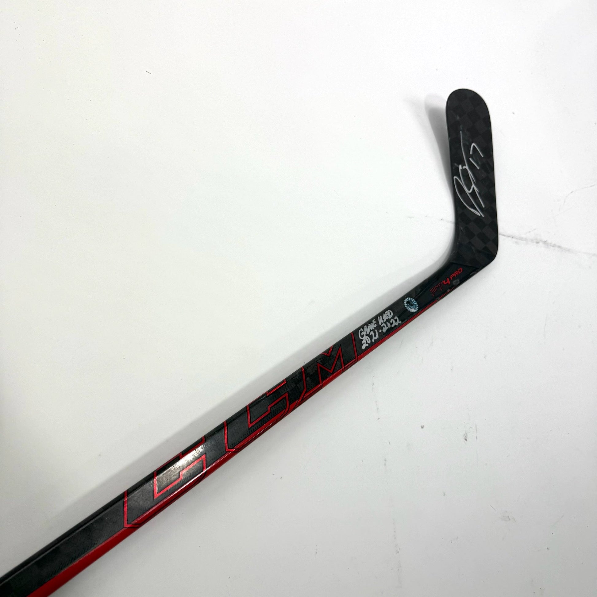 Game Used and Autographed Left CCM Jetspeed FT4 Pro | 85 Flex P92M Curve Grip | Dylan Strome | BH208 - Top Flight Hockey