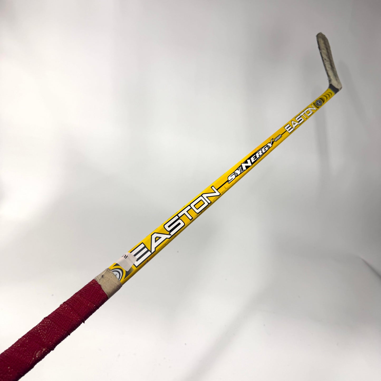 Used Left Bauer Easton Synergy | 70 Flex PM9 Curve Grip | R193